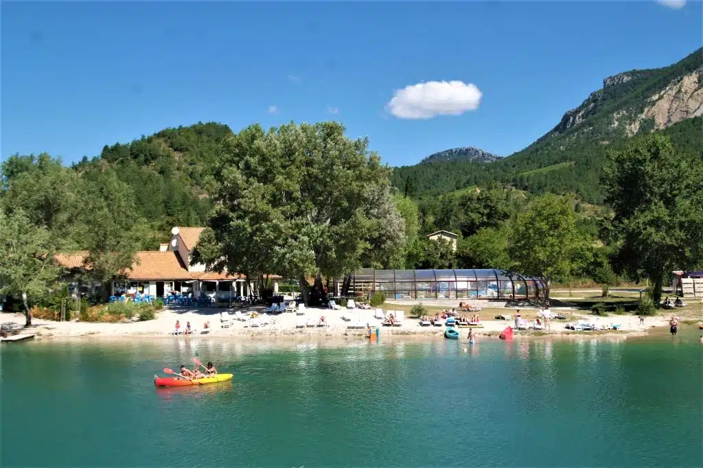 batch Canoe 04 camping vercors drome piscine chauffee lac diois